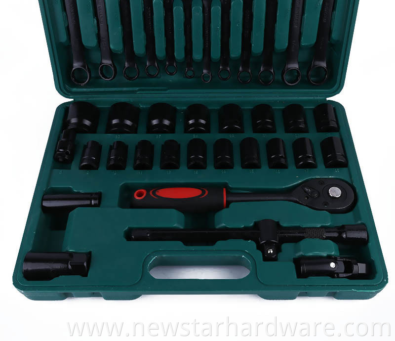 black color hand tools